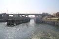 Passieren der Schleuse bei Esna